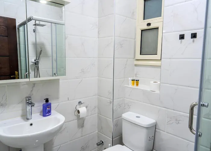 Meerblick Apartment, Pool & Strandzugang Apartman