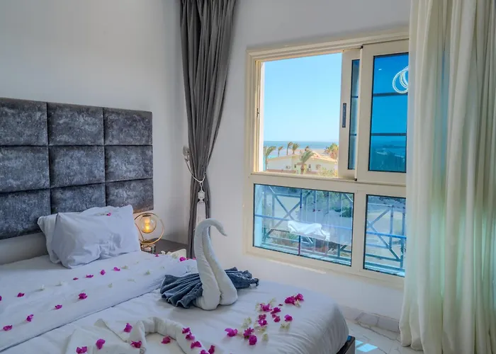 Meerblick Apartment, Pool & Strandzugang Apartman